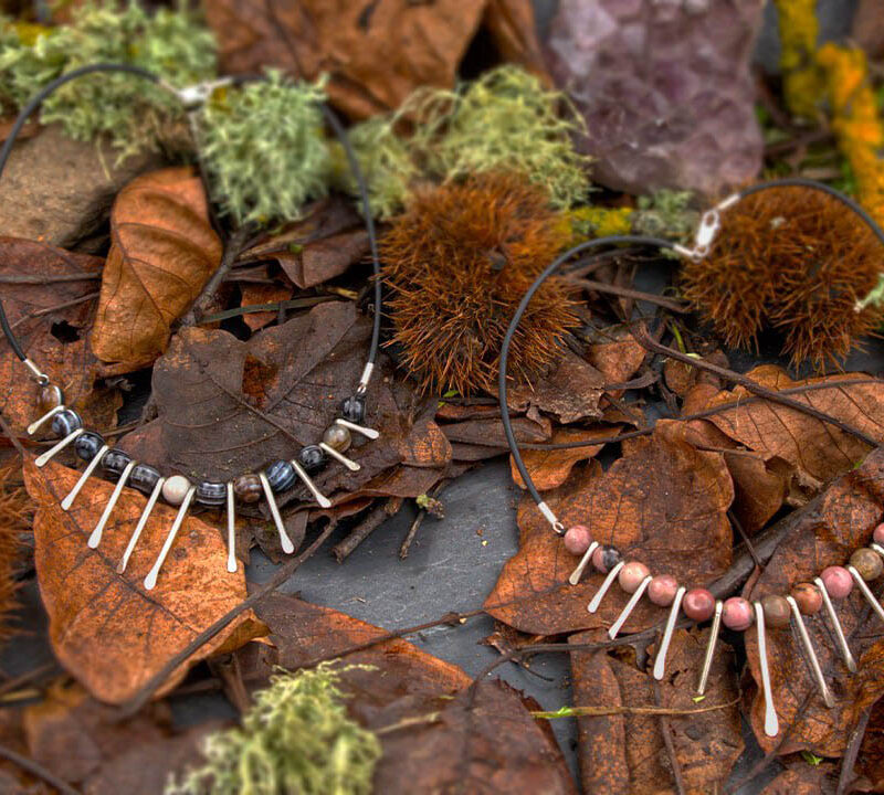 Joyería Artesanal Atávika. Colección NIlo.